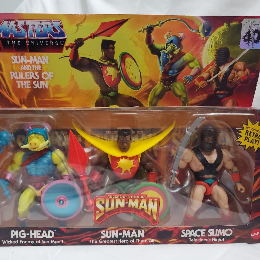 Masters of the Universe Sun-Man and the Rulers of the Sun 5.5 in Action Figure